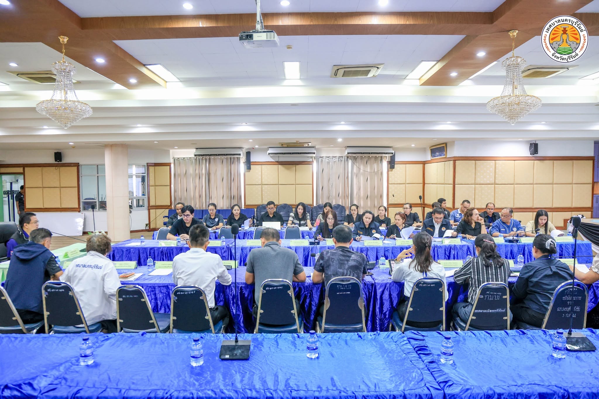 ประชุมคณะกรรมการดำเนินงานจัดตั้งโรงเรียนกีฬาเทศบาลนครบุรีรัมย์