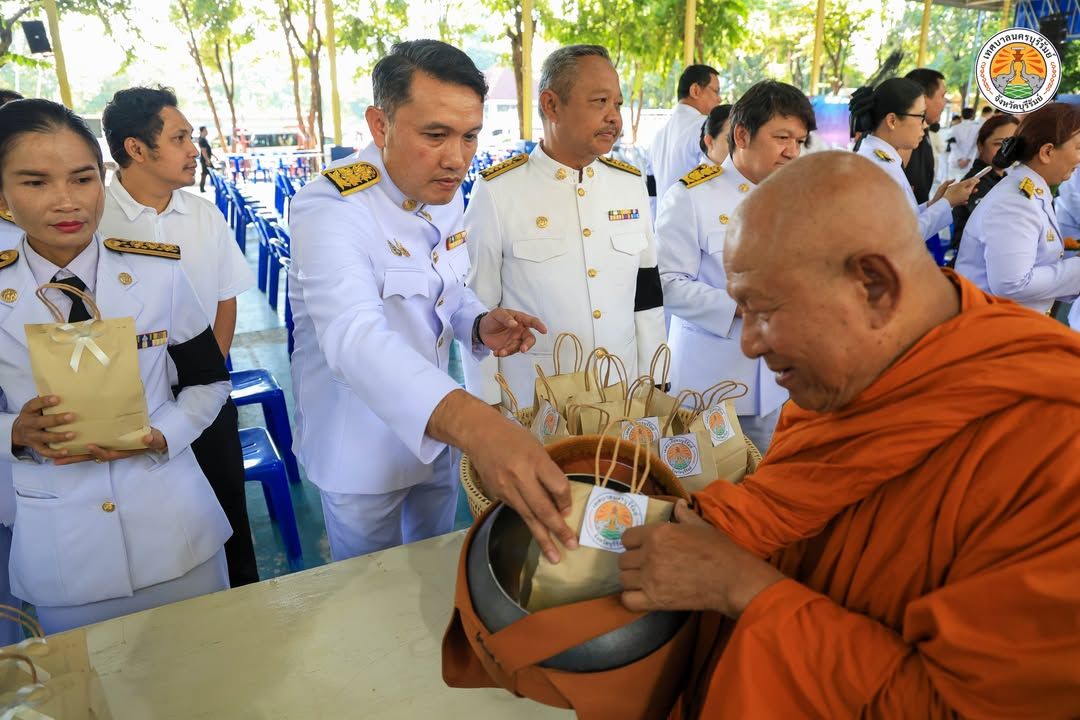 เทศบาลนครบุรีรัมย์ร่วมรัฐพิธีวันคล้ายวันสวรรคต พระบาทสมเด็จพระจอมเกล้าเจ้าอยู่หัว ภาพที่ 19