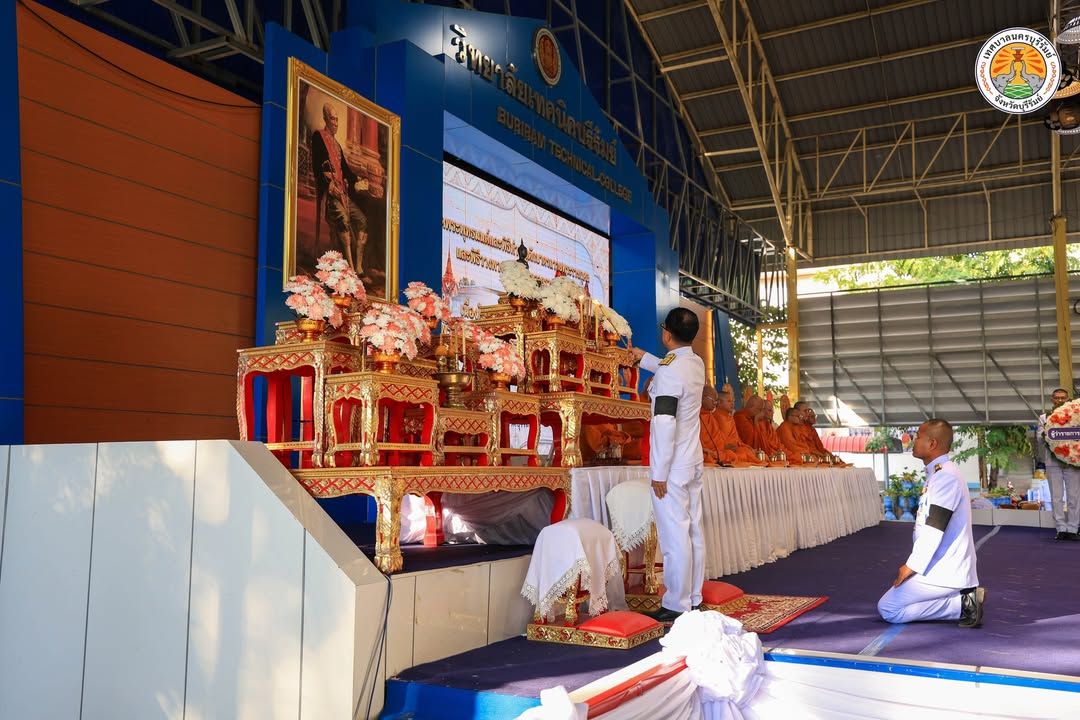 เทศบาลนครบุรีรัมย์ร่วมรัฐพิธีวันคล้ายวันสวรรคต พระบาทสมเด็จพระจอมเกล้าเจ้าอยู่หัว ภาพที่ 6