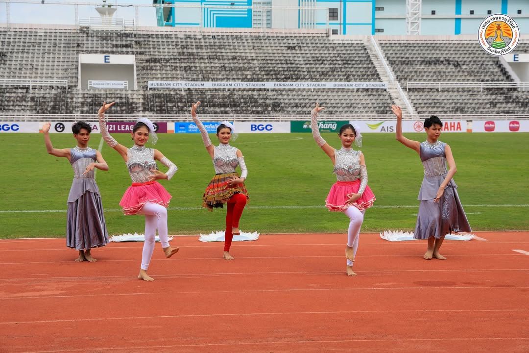 รองนายกเทศมนตรีนครบุรีรัมย์ร่วมพิธีปิดการแข่งขันมหกรรมกีฬานักเรียน/นักศึกษา ประจำจังหวัดและอำเภอ ประจำปี 2569 ภาพที่ 13