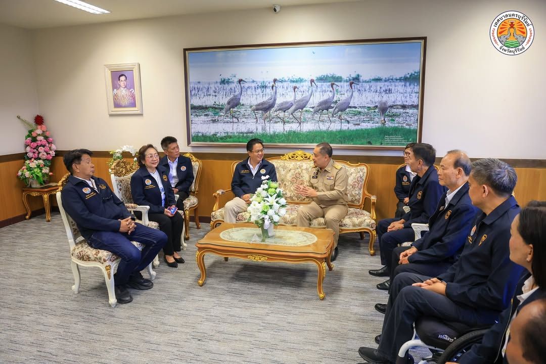 เทศบาลนครบุรีรัมย์ร่วมแสดงความยินดีและต้อนรับผู้ว่าราชการจังหวัดบุรีรัมย์ ภาพที่ 4