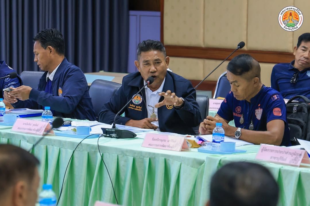 นายกเทศมนตรีนครบุรีรัมย์เป็นประธานการประชุมคณะกรรมการสนับสนุนการจัดทำแผนพัฒนาท้องถิ่นและคณะกรรมการพัฒนาท้องถิ่น ครั้งที่ ภาพที่ 13