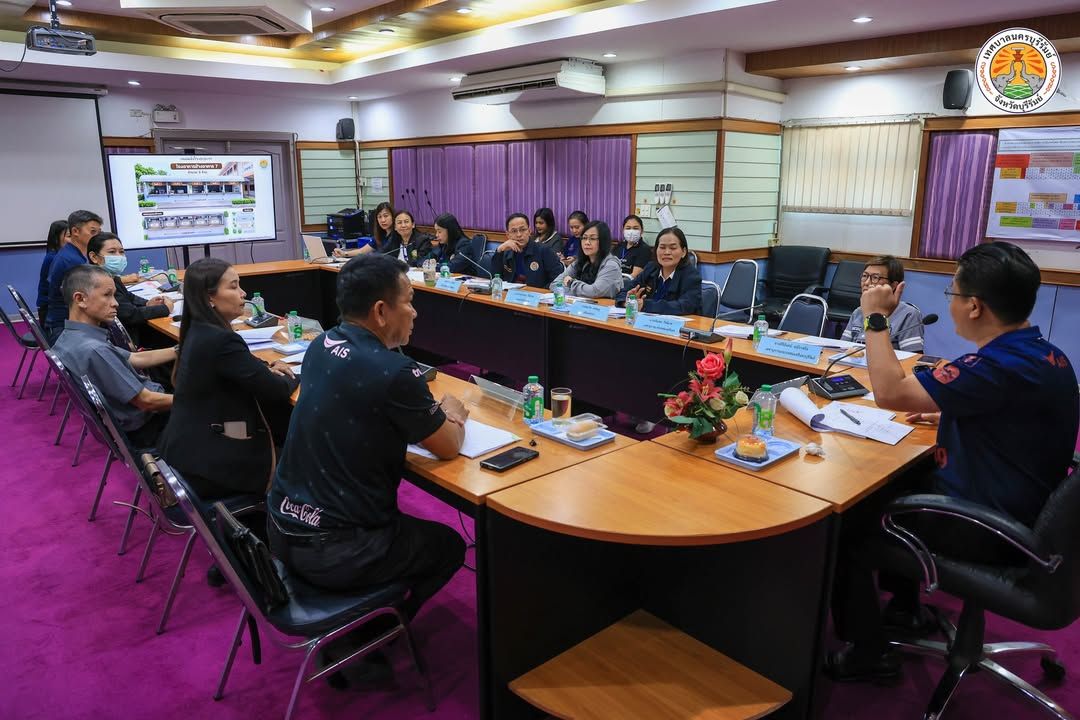 นายกเทศมนตรีนครบุรีรัมย์ เป็นประธานการประชุมคณะกรรมการจัดหาประโยชน์ในทรัพย์สินของเทศบาลนครบุรีรัมย์ ภาพที่ 5