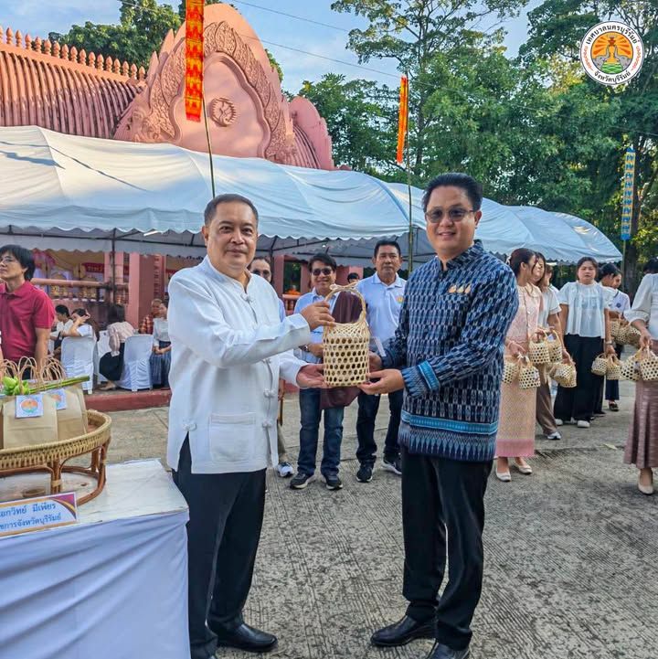 จังหวัดบุรีรัมย์และเทศบาลนครบุรีรัมย์จัดงานประเพณีกวนข้าวทิพย์-ตักบาตรเทโวโรหณะ เนื่องในวันออกพรรษา ประจำปี 2569 ณ เขตห้ ภาพที่ 10