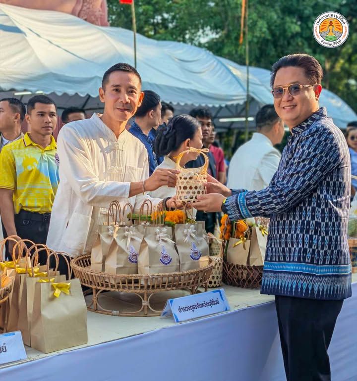 จังหวัดบุรีรัมย์และเทศบาลนครบุรีรัมย์จัดงานประเพณีกวนข้าวทิพย์-ตักบาตรเทโวโรหณะ เนื่องในวันออกพรรษา ประจำปี 2569 ณ เขตห้ ภาพที่ 16
