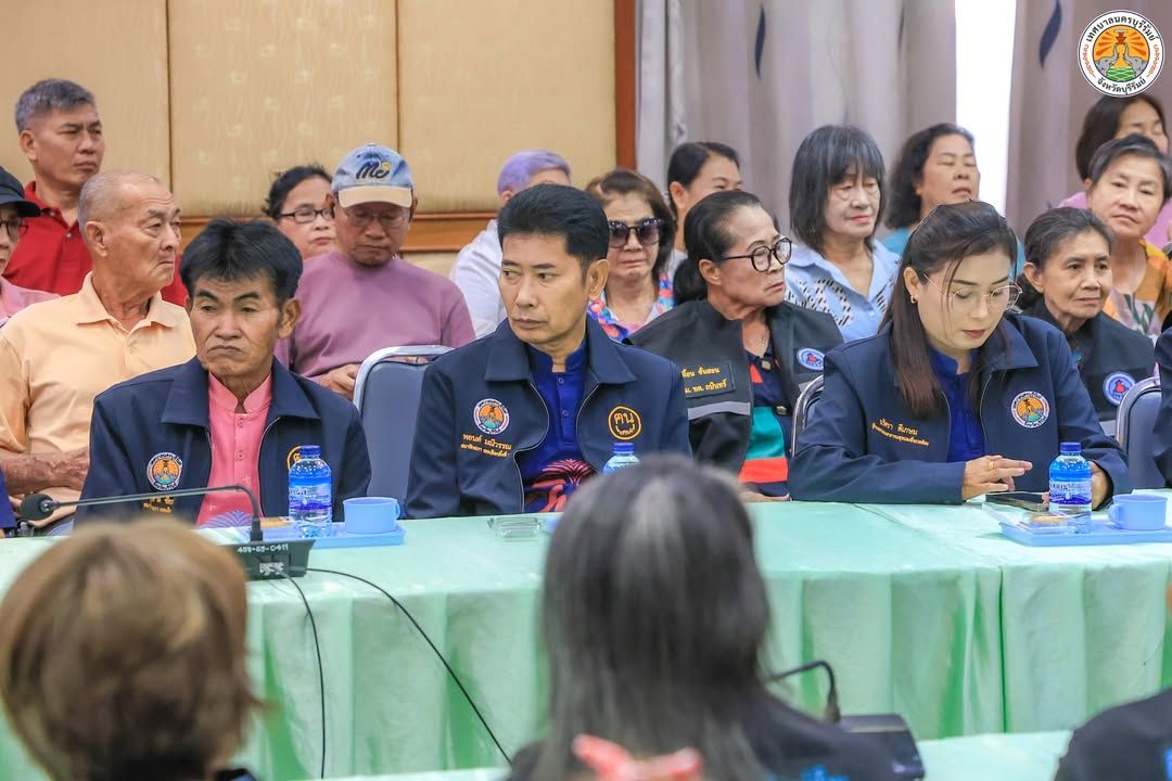 เทศบาลนครบุรีรัมย์ให้การต้อนรับคณะศึกษาดูงานจากเทศบาลตำบลกบินทร์ แลกเปลี่ยนเรียนรู้งาน อสม. กับการสร้างคุณภาพชีวิตแบบมีส ภาพที่ 10