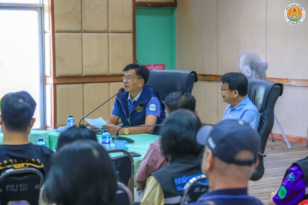 เทศบาลนครบุรีรัมย์ให้การต้อนรับคณะศึกษาดูงานจากเทศบาลตำบลกบินทร์ แลกเปลี่ยนเรียนรู้งาน อสม. กับการสร้างคุณภาพชีวิตแบบมีส ภาพที่ 12
