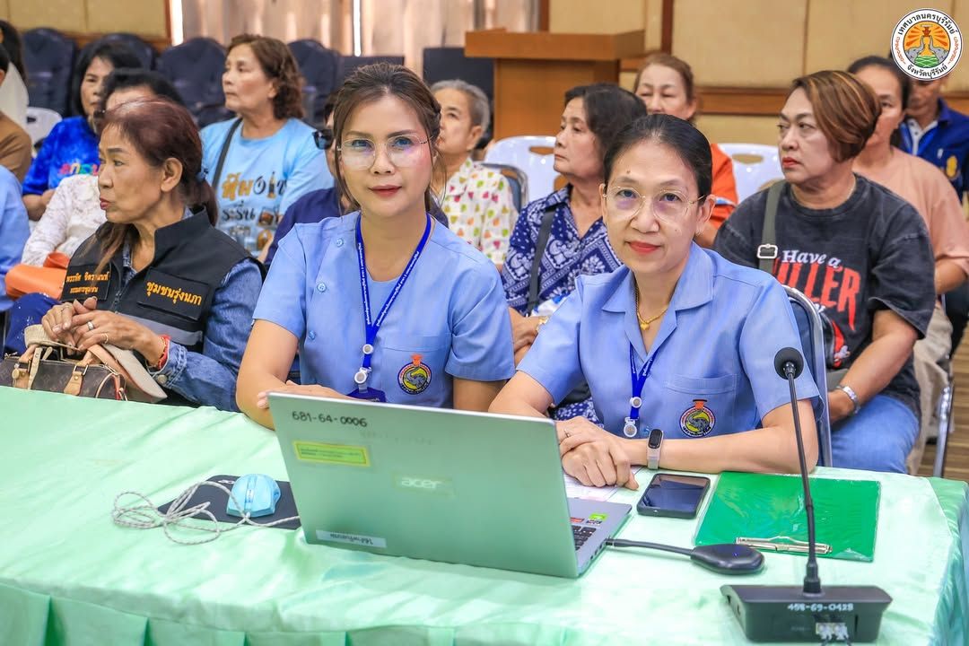 เทศบาลนครบุรีรัมย์ให้การต้อนรับคณะศึกษาดูงานจากเทศบาลตำบลกบินทร์ แลกเปลี่ยนเรียนรู้งาน อสม. กับการสร้างคุณภาพชีวิตแบบมีส ภาพที่ 7