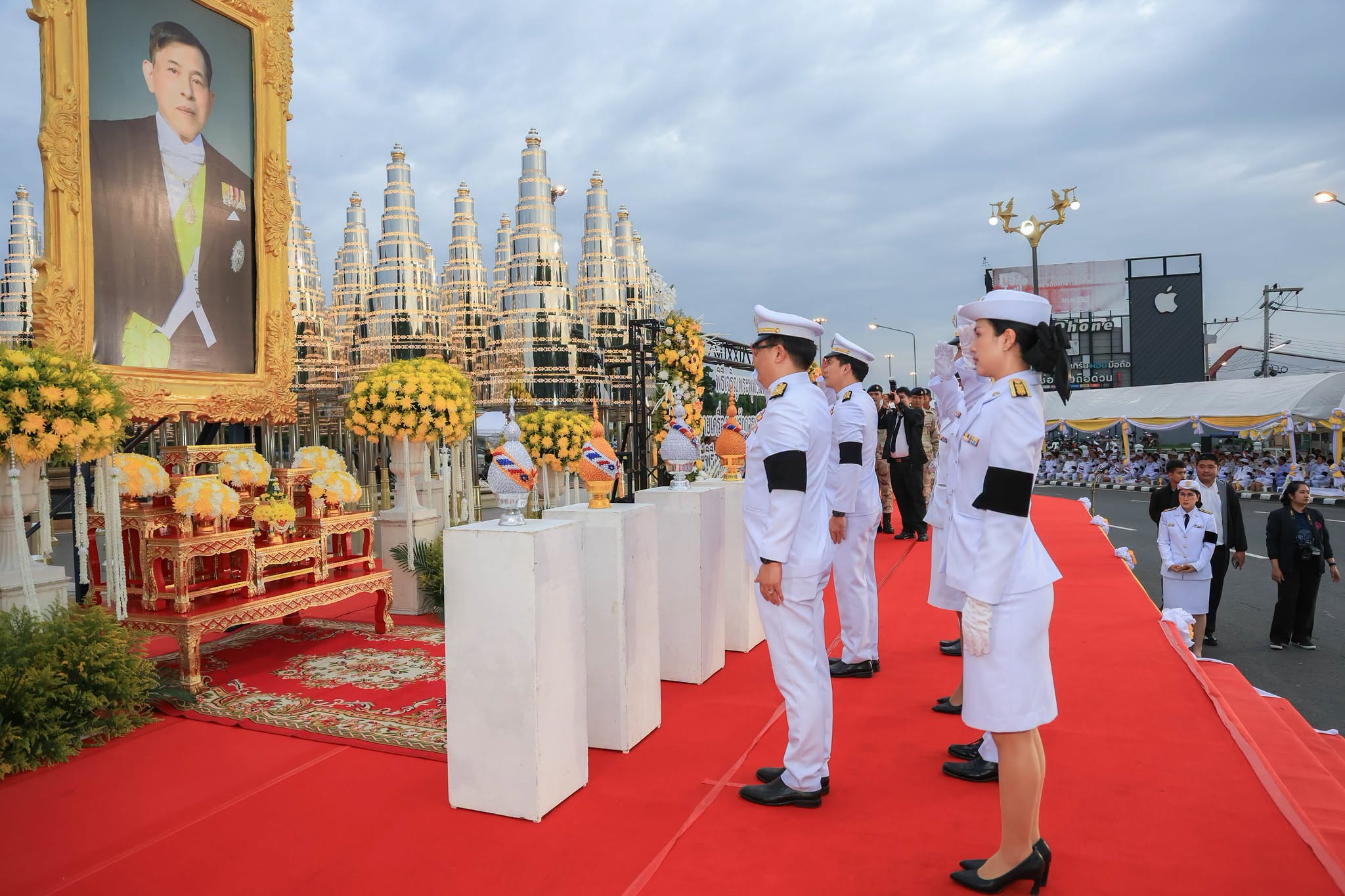 ร่วมพิธีถวายพระพรชัยมงคล พระบาทสมเด็จพระเจ้าอยู่หัว เนื่องในโอกาสวันเฉลิมพระชนมพรรษา 28 กรกฎาคม 2569